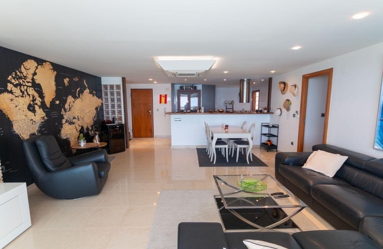 Resale - Apartment / flat - Torrevieja - Playa del Cura