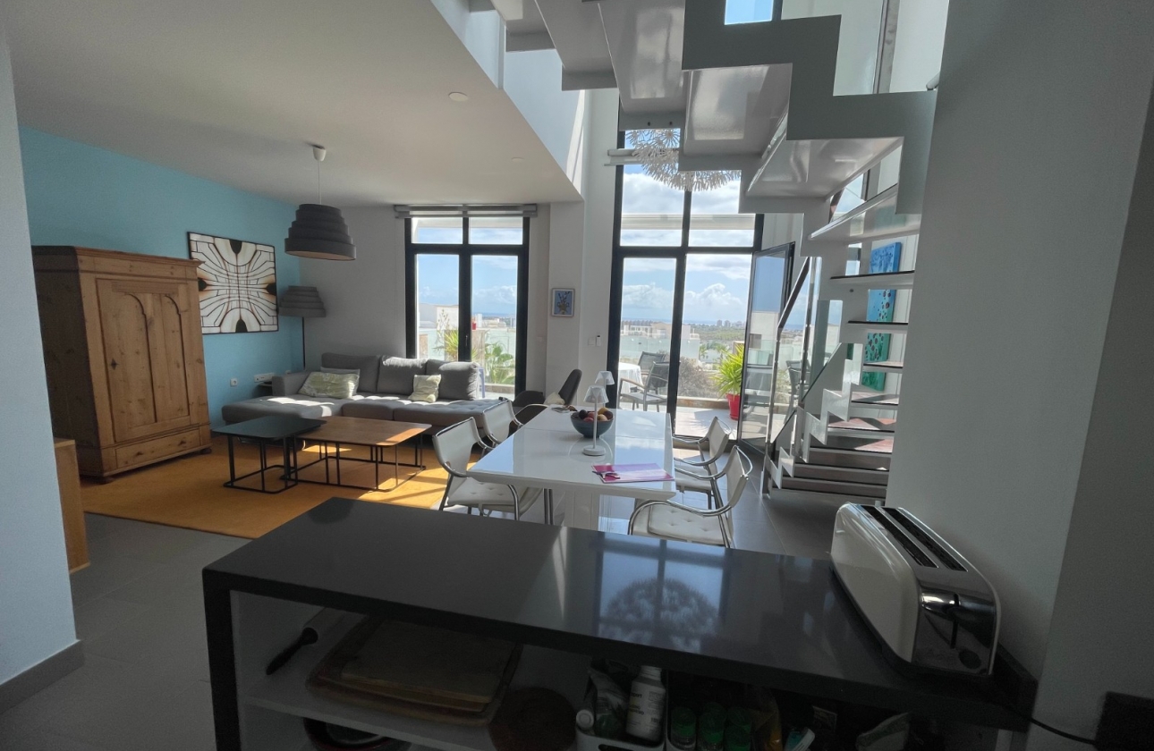 Resale - Apartment / flat - Orihuela Costa - Las Ramblas