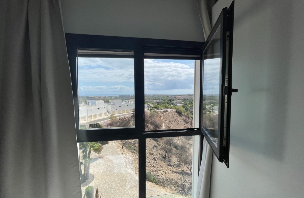 Resale - Apartment / flat - Orihuela Costa - Las Ramblas