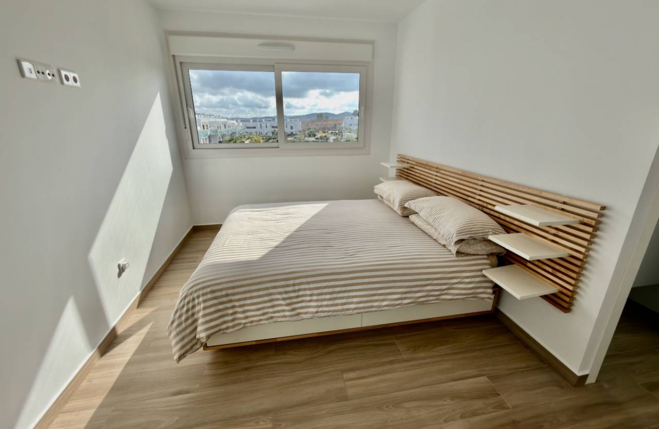 Resale - Apartment / flat - Orihuela Costa - Vistabella