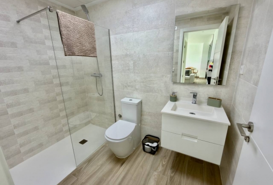 Resale - Apartment / flat - Orihuela Costa - Vistabella