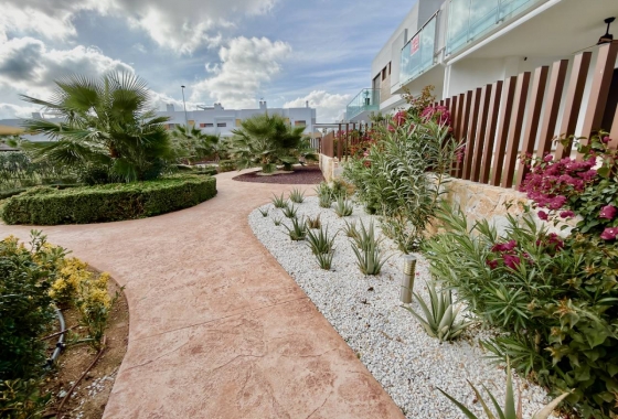 Resale - Apartment / flat - Orihuela Costa - Vistabella