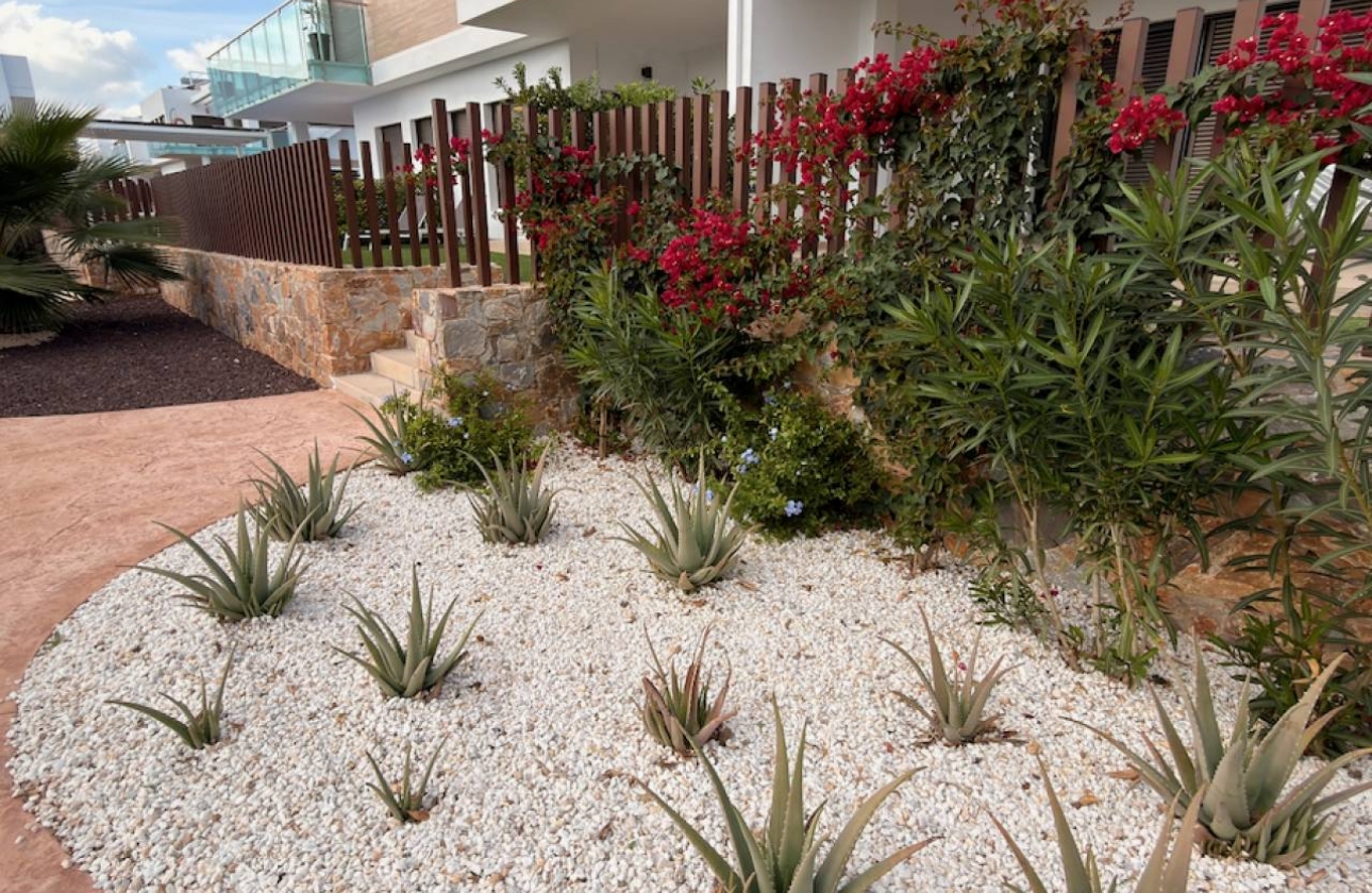 Resale - Apartment / flat - Orihuela Costa - Vistabella