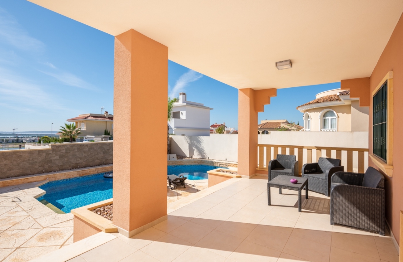 Reventa - Villa - Ciudad Quesada