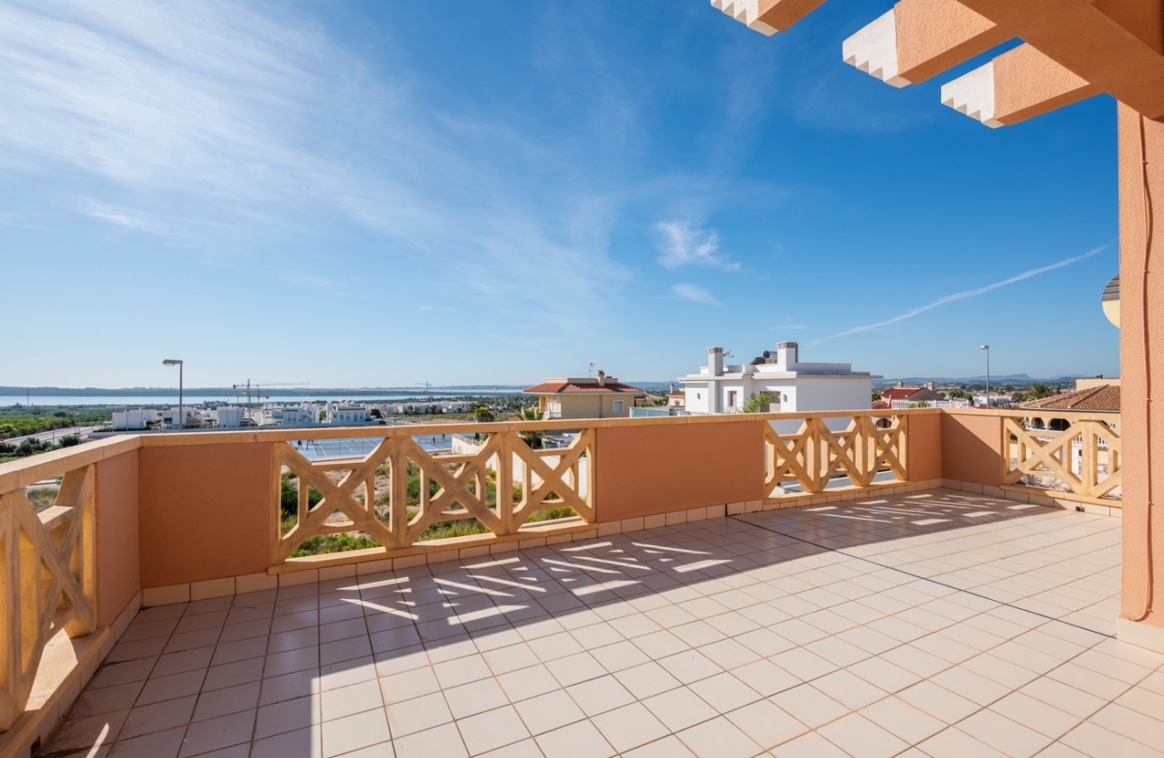 Reventa - Villa - Ciudad Quesada