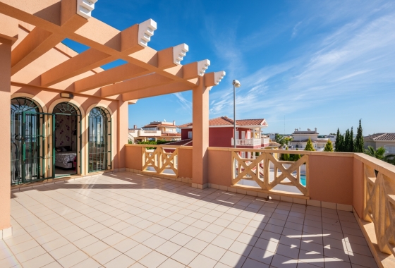 Reventa - Villa - Ciudad Quesada