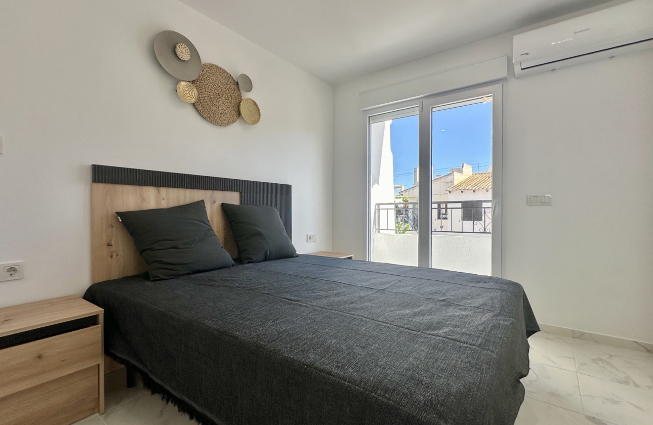 Resale - House - Torrevieja - Los Balcones