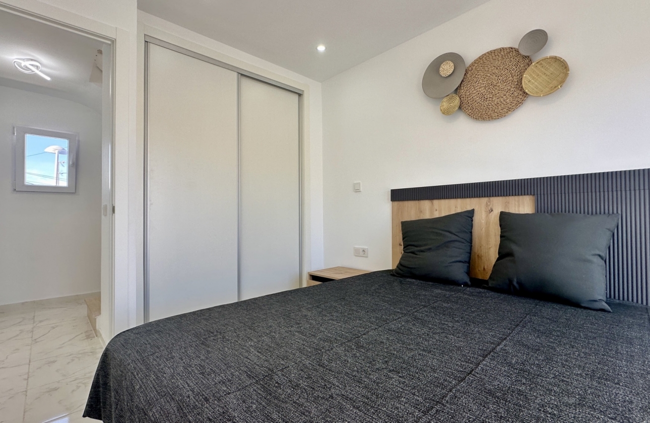 Resale - House - Torrevieja - Los Balcones