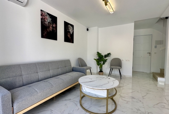 Resale - House - Torrevieja - Los Balcones