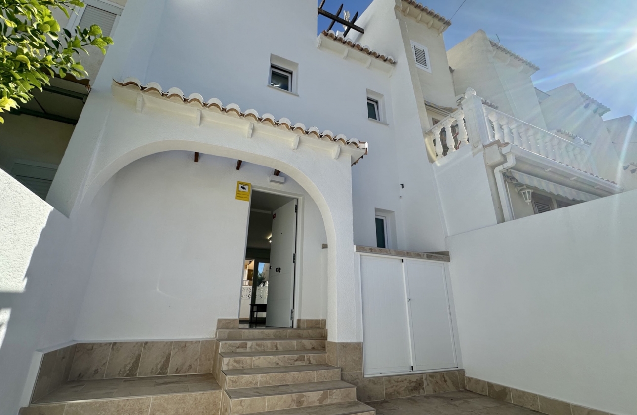 Resale - House - Torrevieja - Los Balcones