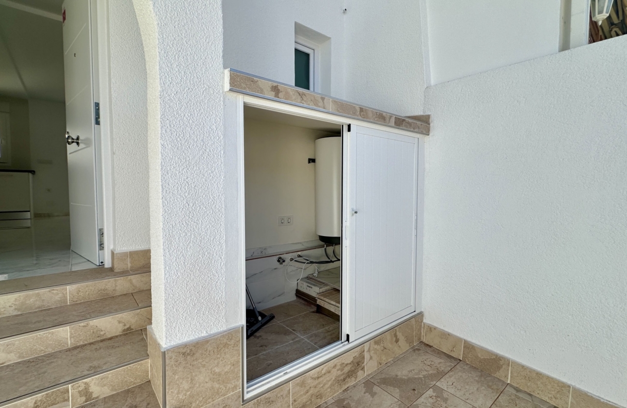 Resale - House - Torrevieja - Los Balcones