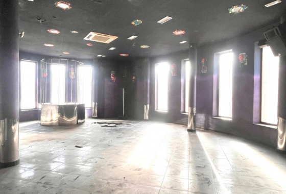 Resale - Commercial - Torrevieja - Playa del Cura