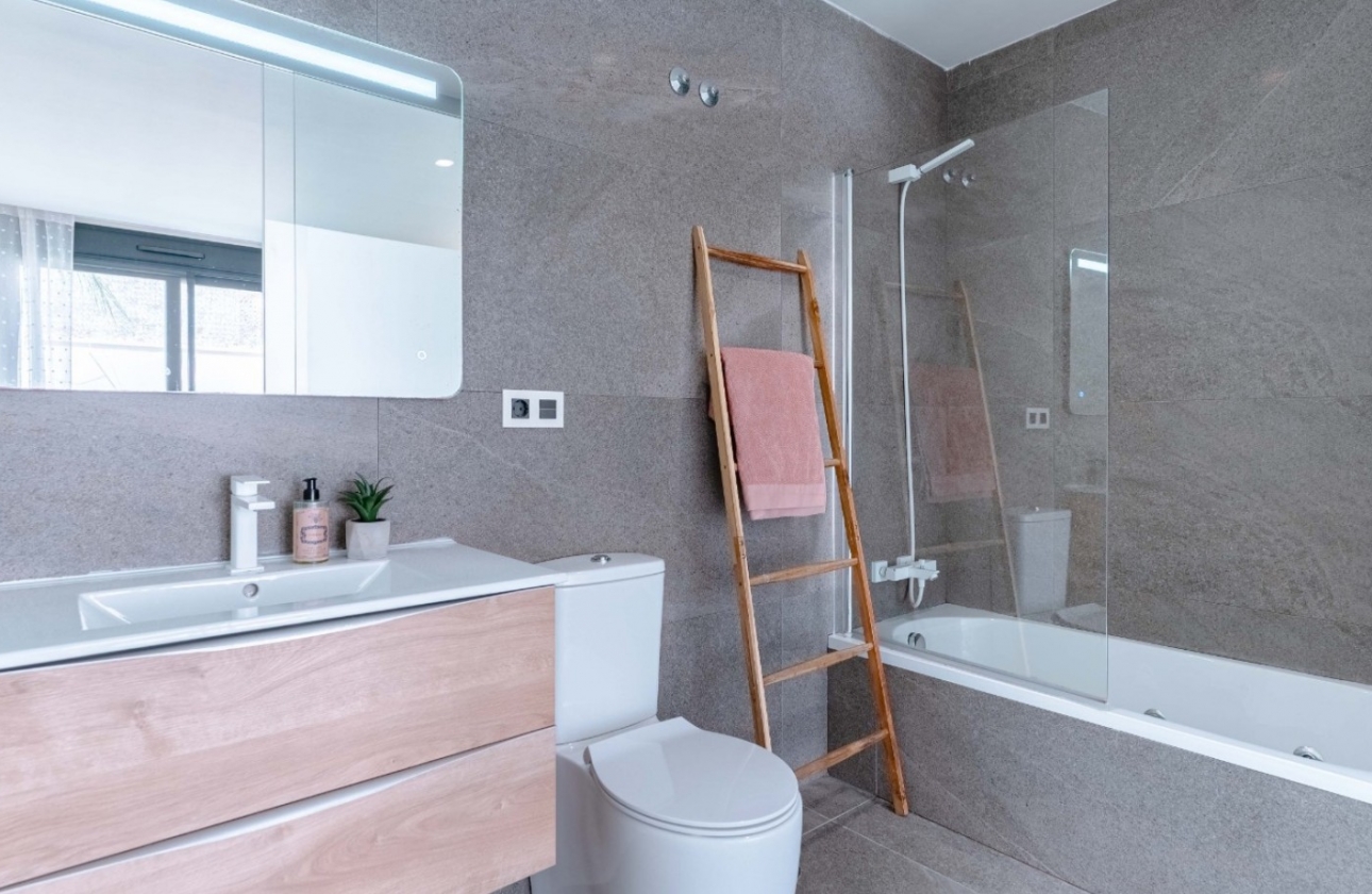 Herverkoop - Villa - San Miguel de Salinas