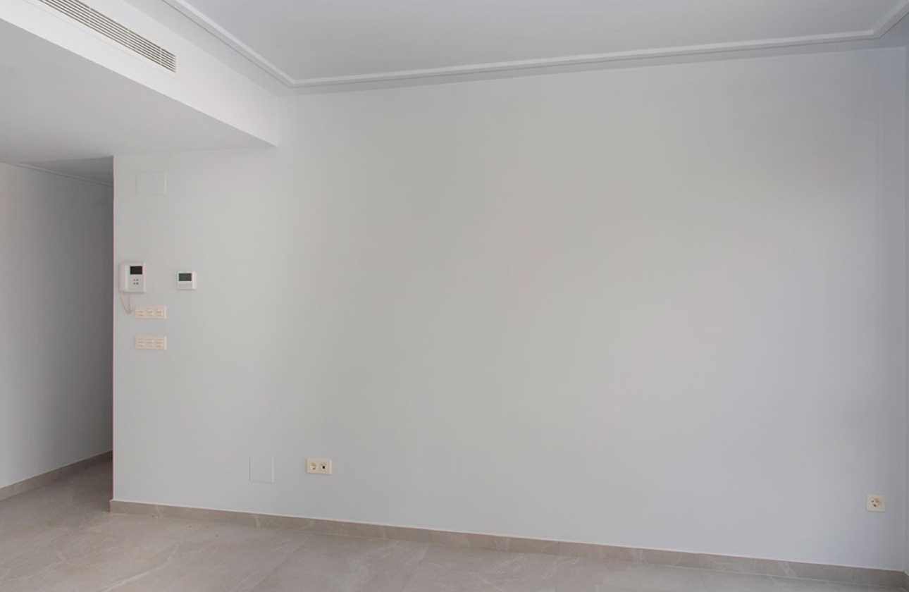 Resale - Apartment / flat - Torrevieja - Playa del Cura