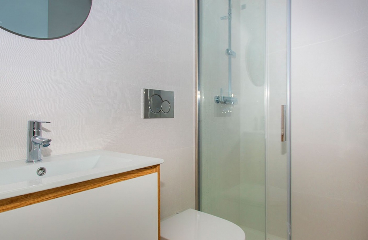 Resale - Apartment / flat - Torrevieja - Playa del Cura