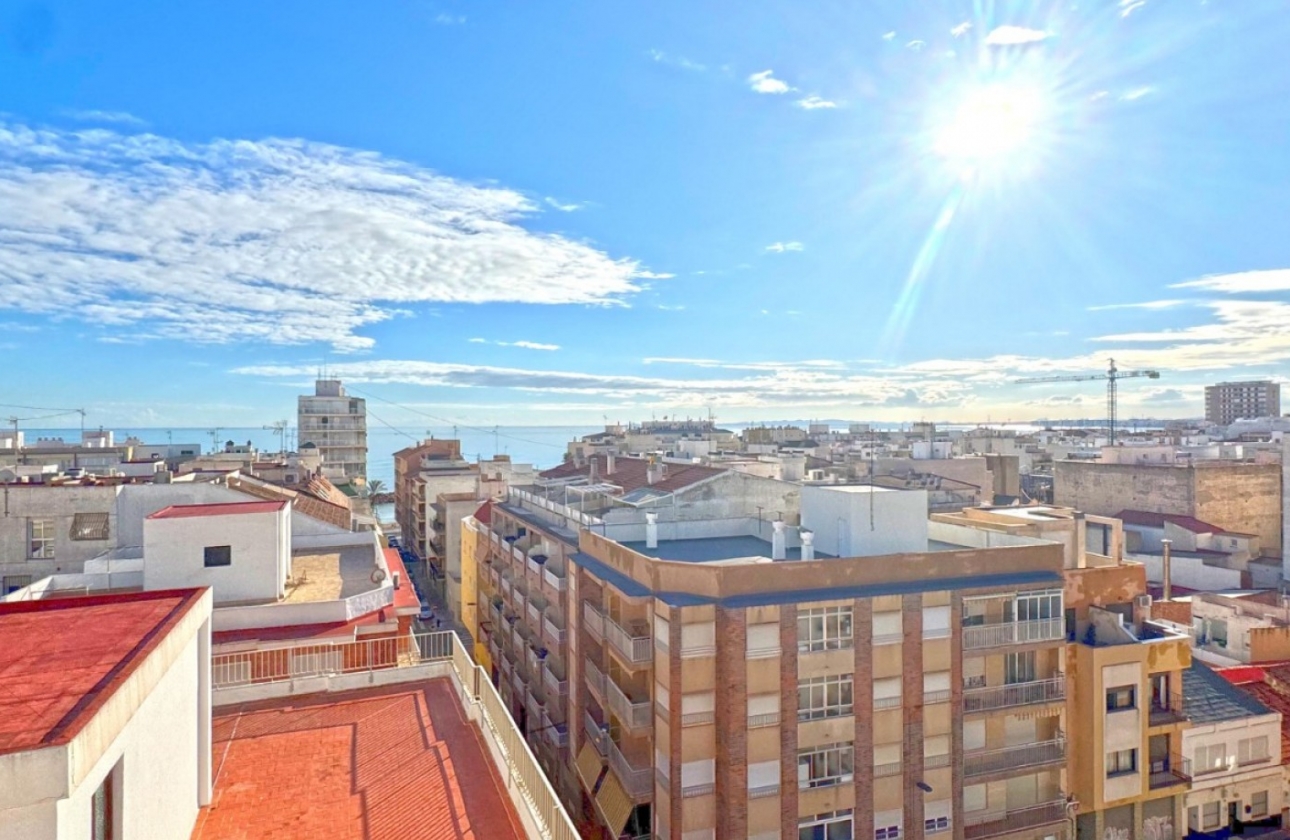 Resale - Apartment / flat - Torrevieja - Playa del Cura