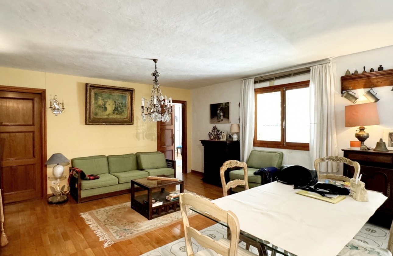 Resale - Villa - Orihuela Costa - La Zenia