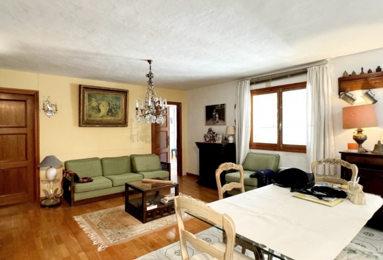 Resale - Villa - Orihuela Costa - La Zenia