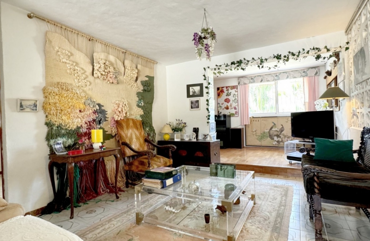 Resale - Villa - Orihuela Costa - La Zenia