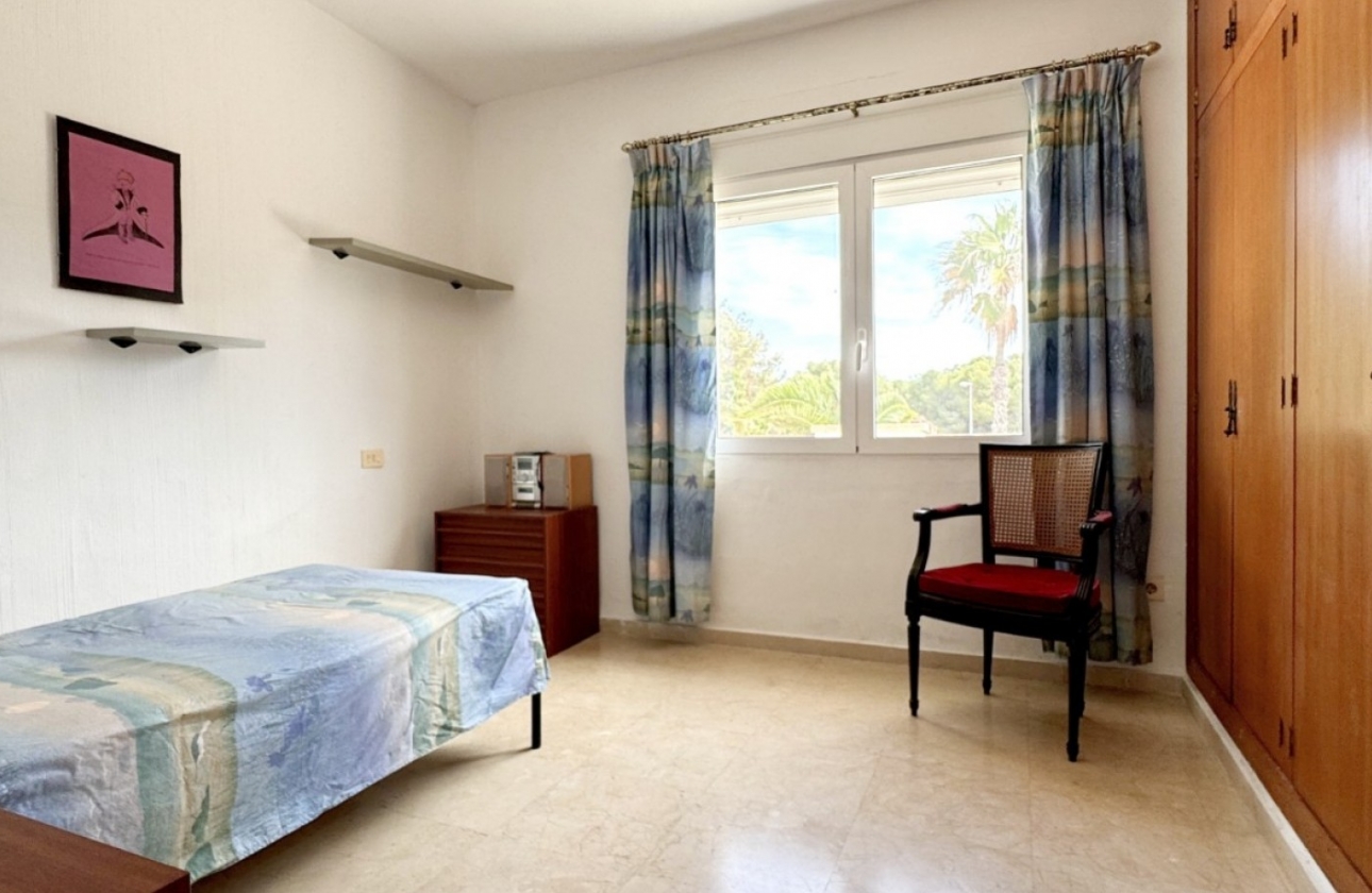 Resale - Villa - Orihuela Costa - La Zenia