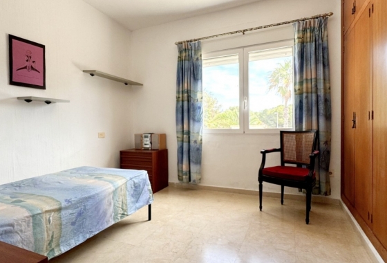 Resale - Villa - Orihuela Costa - La Zenia