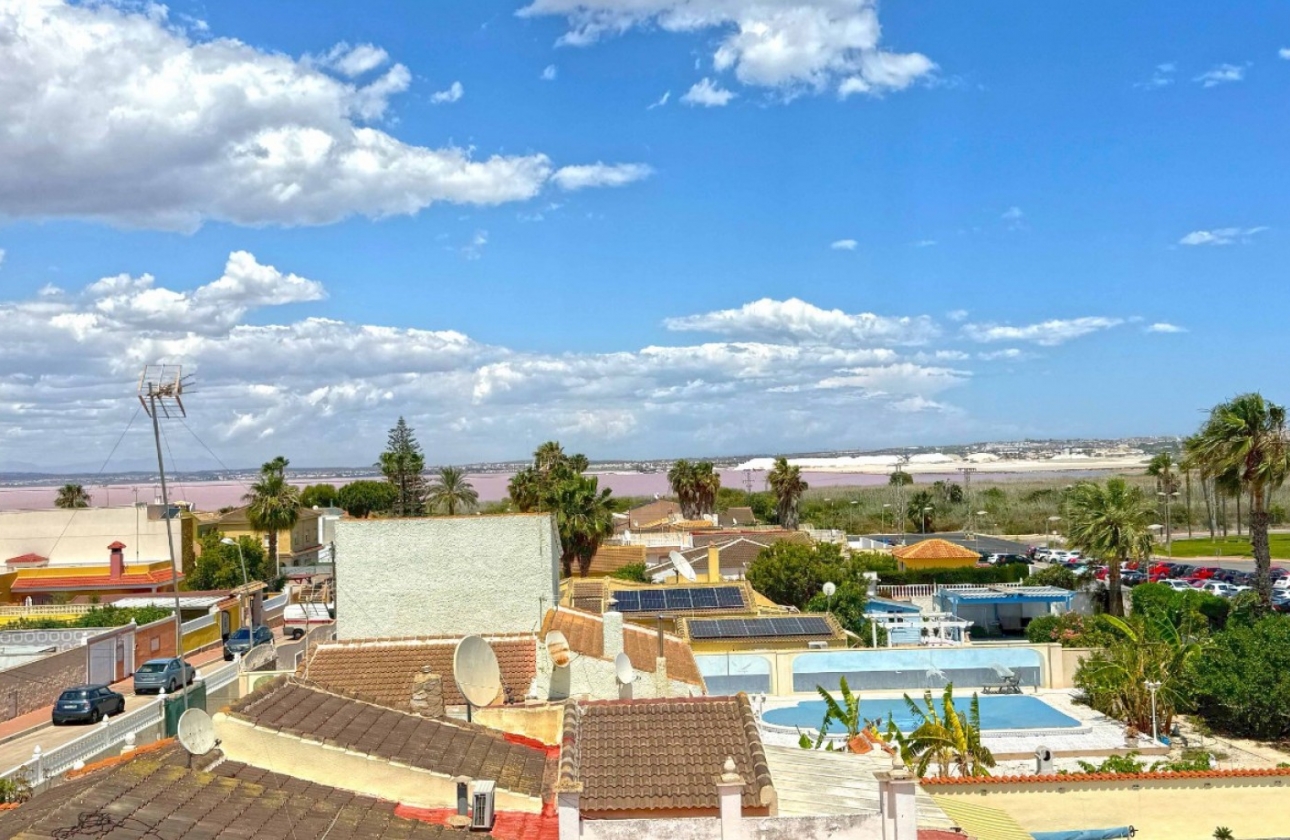 Resale - Villa - Torrevieja - Los Balcones - Los Altos del Edén