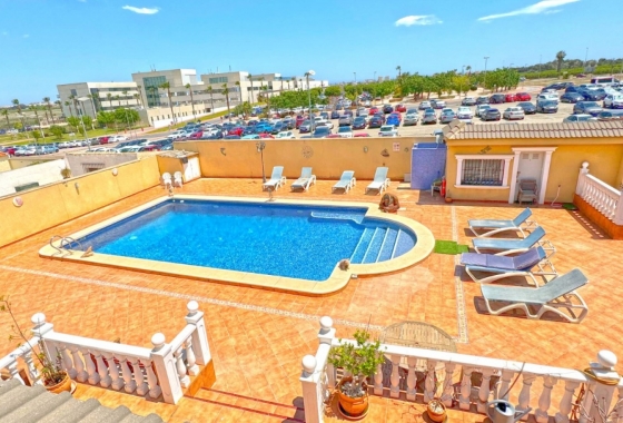 Resale - Villa - Torrevieja - Los Balcones - Los Altos del Edén
