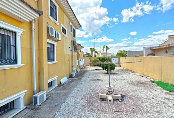 Resale - Villa - Torrevieja - Los Balcones - Los Altos del Edén