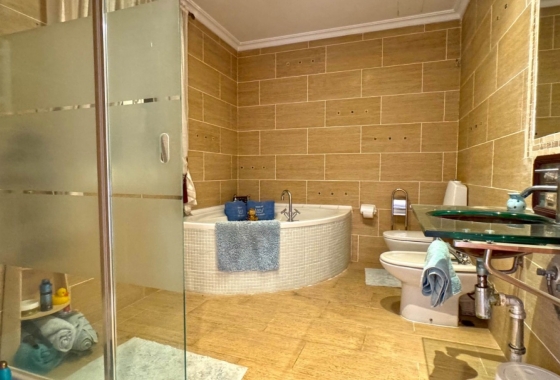 Resale - Villa - Torrevieja - Los Balcones - Los Altos del Edén