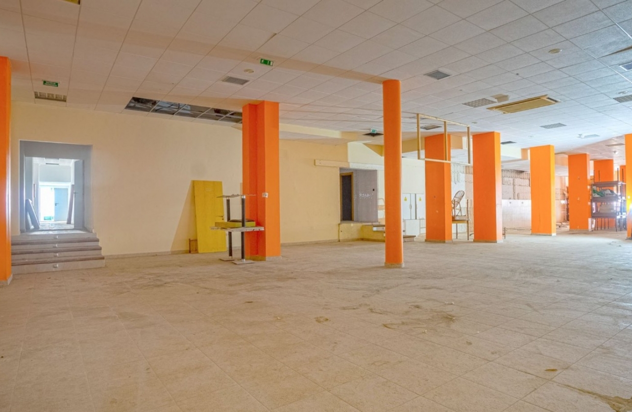 Reventa - Comercial - Torrevieja