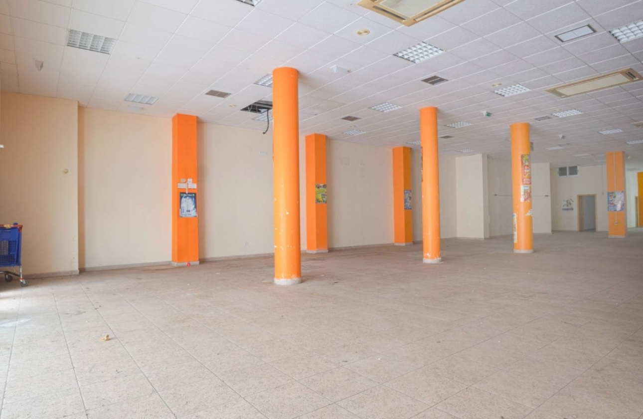 Reventa - Comercial - Torrevieja