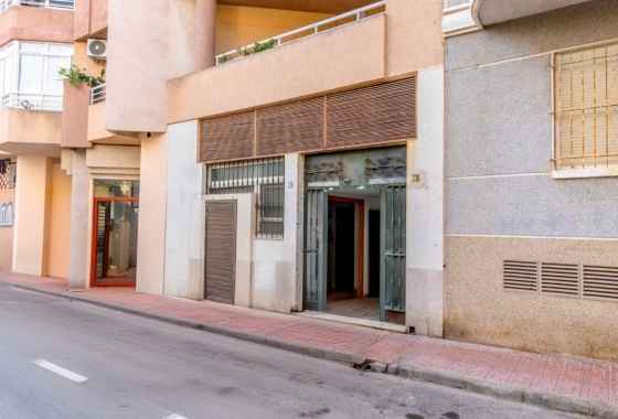 Reventa - Comercial - Torrevieja
