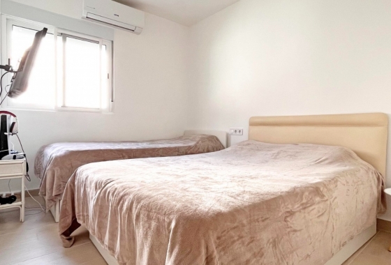 Resale - Apartment / flat - Orihuela Costa - Playa Flamenca