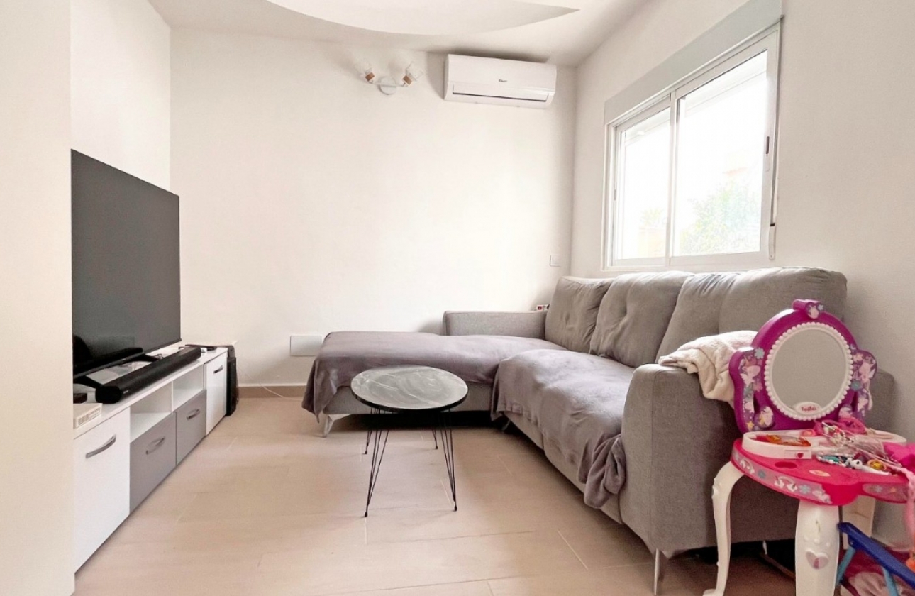 Resale - Apartment / flat - Orihuela Costa - Playa Flamenca