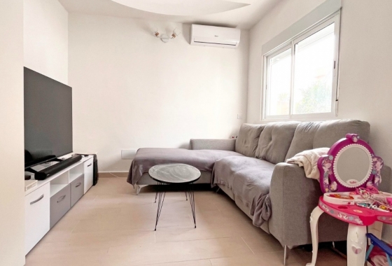 Resale - Apartment / flat - Orihuela Costa - Playa Flamenca