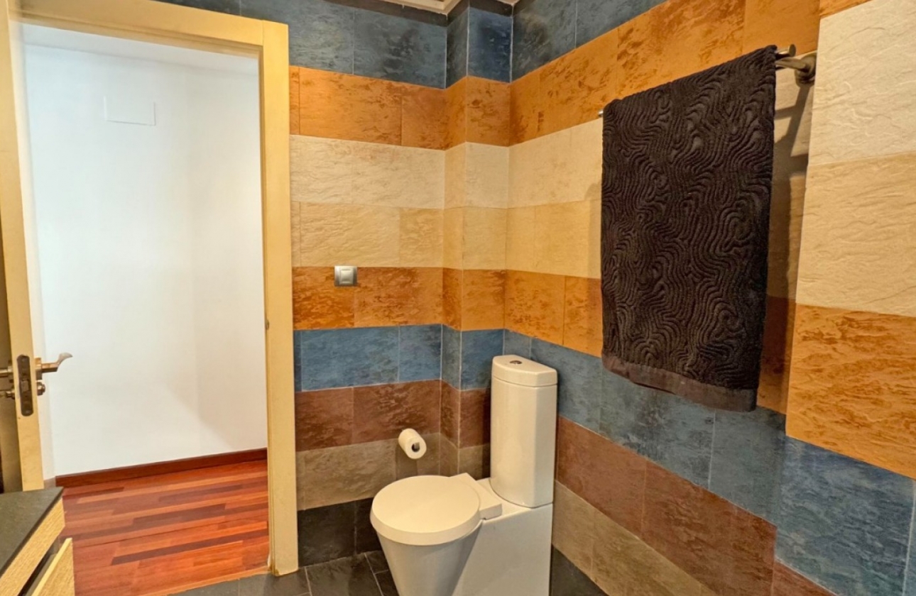 Resale - Apartment / flat - Torrevieja - Playa del Cura