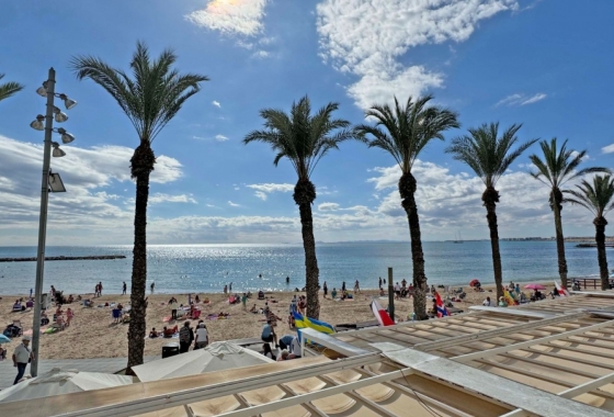 Resale - Apartment / flat - Torrevieja - Playa del Cura
