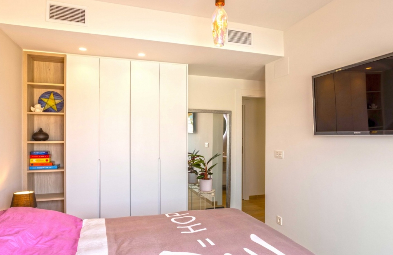 Resale - Apartment / flat - Orihuela Costa - Villamartín