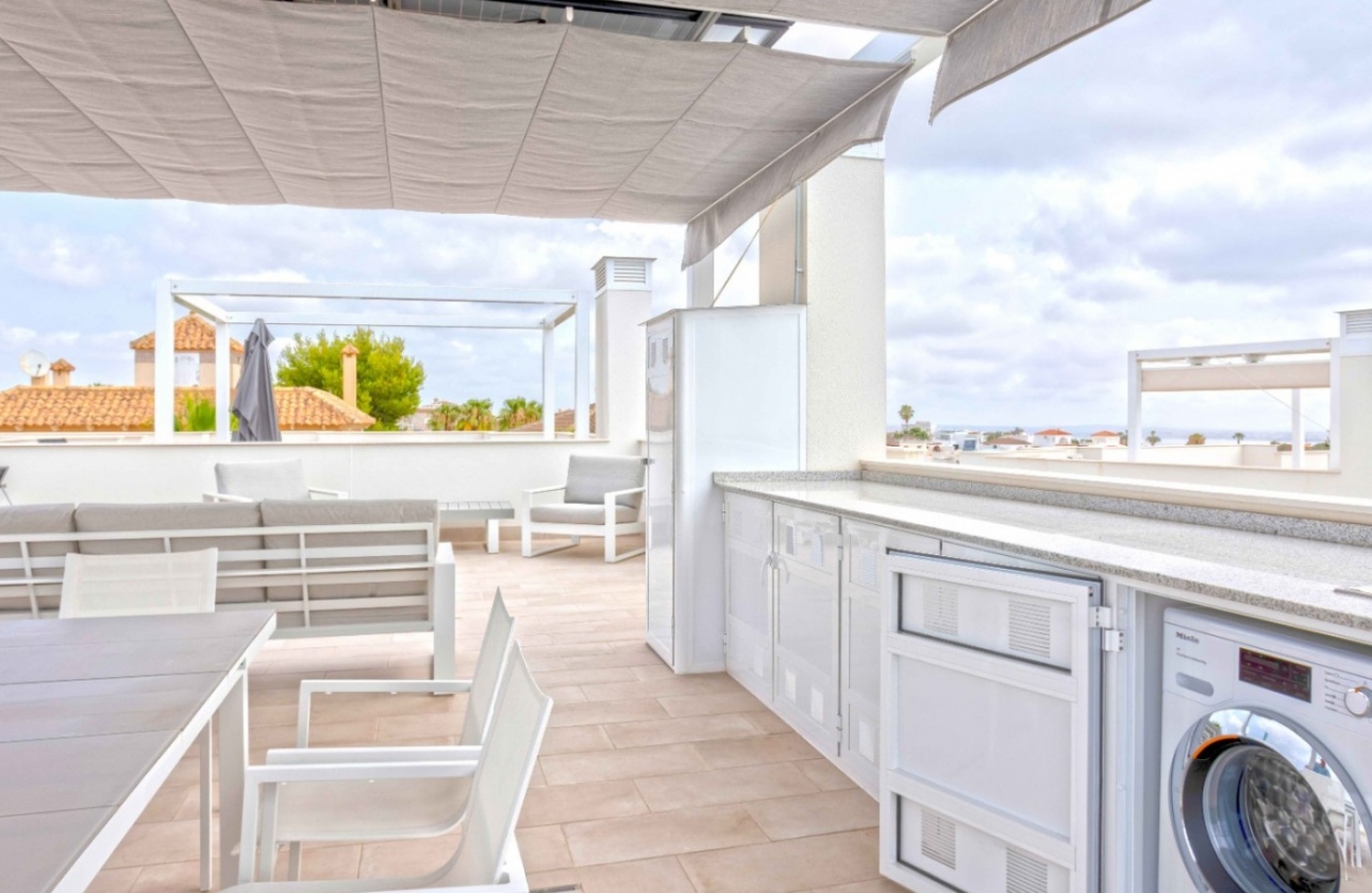 Resale - Apartment / flat - Orihuela Costa - Villamartín