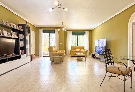 Resale - Apartment / flat - Orihuela Costa - Lomas de Campoamor