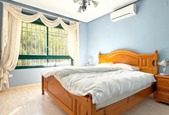 Resale - Apartment / flat - Orihuela Costa - Lomas de Campoamor