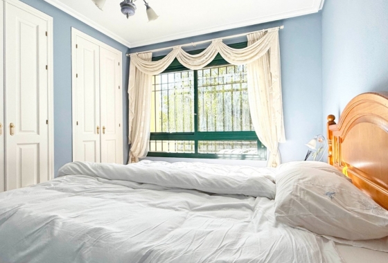 Resale - Apartment / flat - Orihuela Costa - Lomas de Campoamor