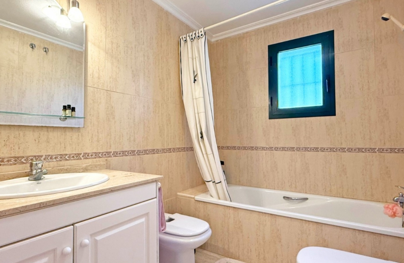 Resale - Apartment / flat - Orihuela Costa - Lomas de Campoamor