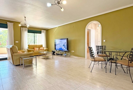 Resale - Apartment / flat - Orihuela Costa - Lomas de Campoamor