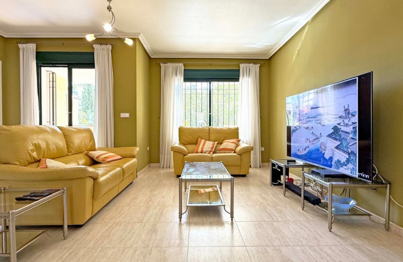 Resale - Apartment / flat - Orihuela Costa - Lomas de Campoamor