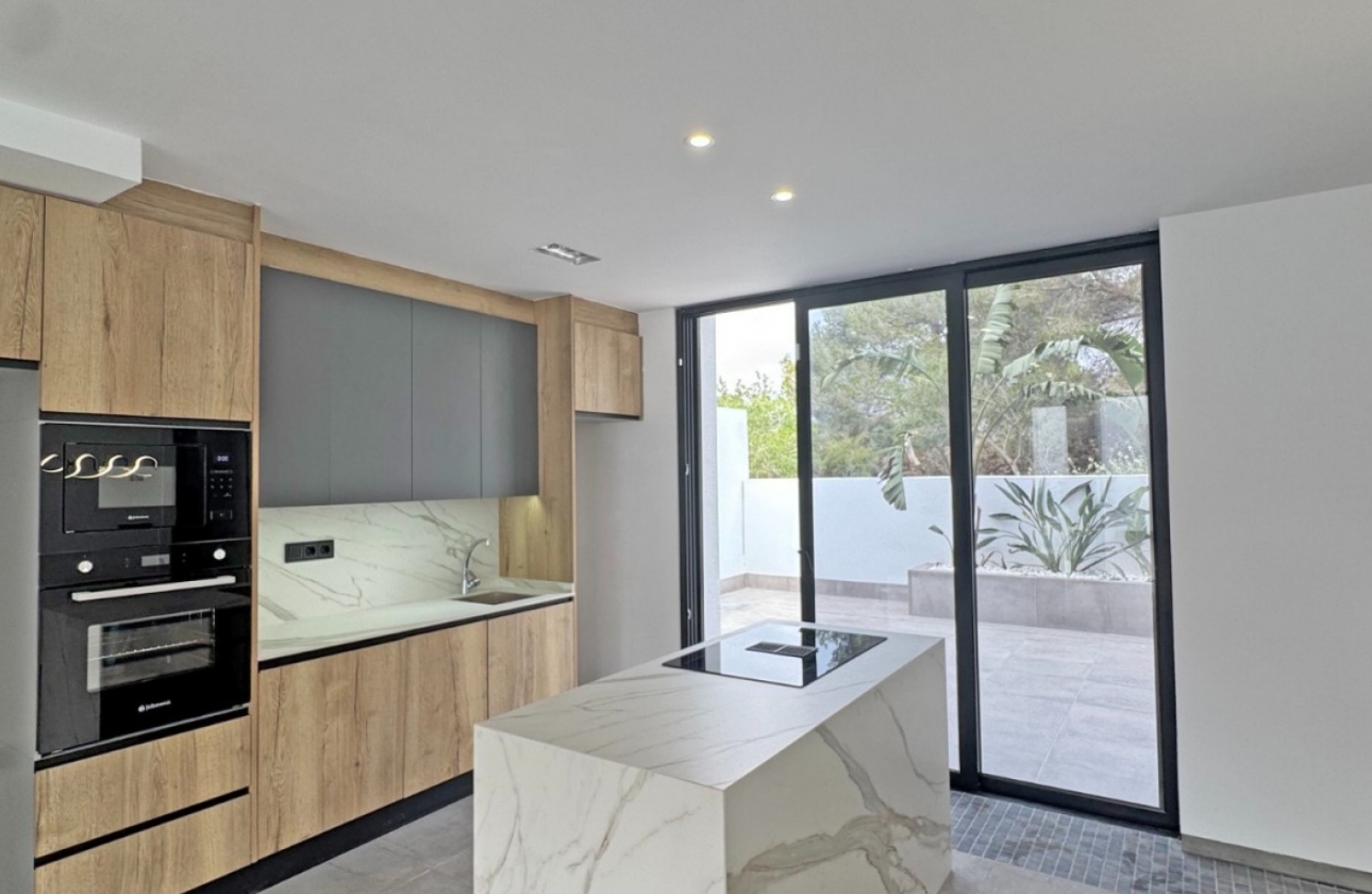 Resale - Villa - Torrevieja - Los Balcones - Los Altos del Edén