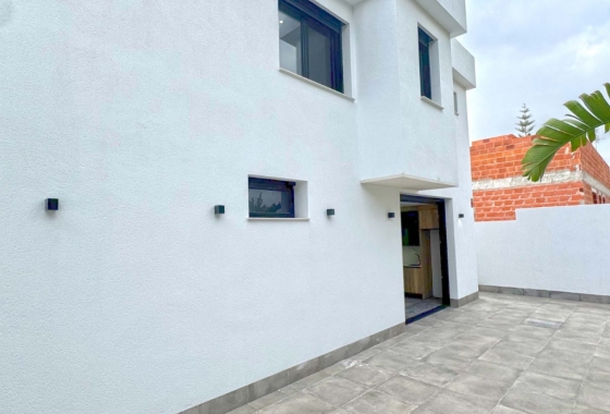 Resale - Villa - Torrevieja - Los Balcones - Los Altos del Edén