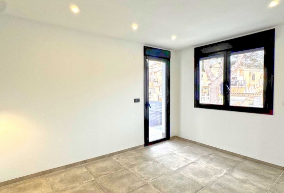 Resale - Villa - Torrevieja - Los Balcones - Los Altos del Edén