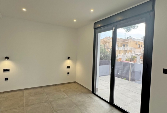 Resale - Villa - Torrevieja - Los Balcones - Los Altos del Edén