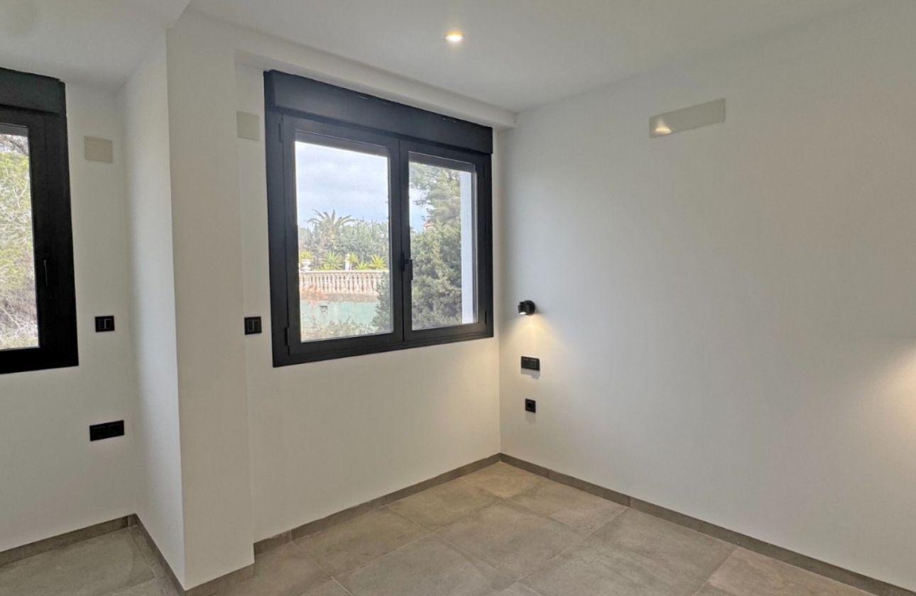 Resale - Villa - Torrevieja - Los Balcones - Los Altos del Edén